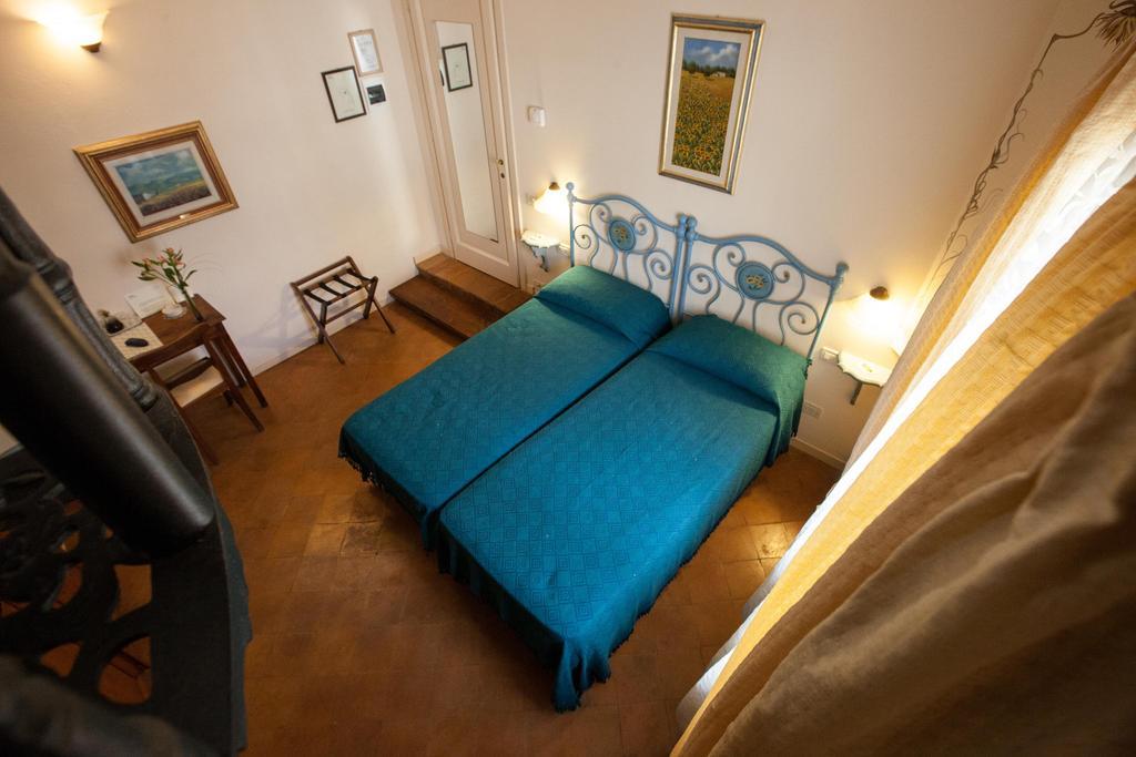 בורגו סן לורנצו Hotel Locanda Degli Artisti חדר תמונה