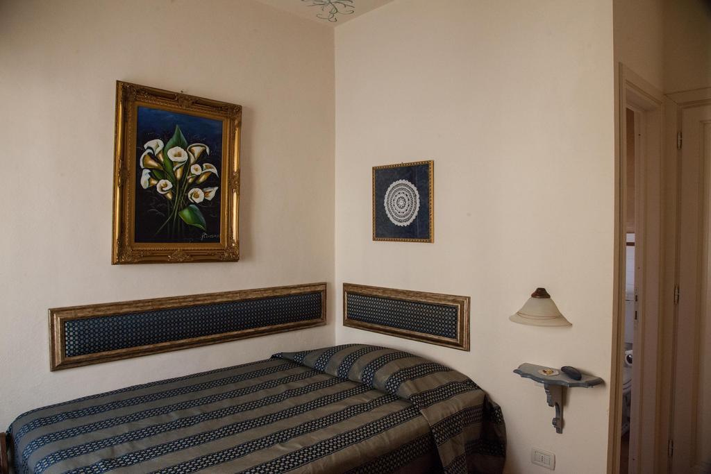 בורגו סן לורנצו Hotel Locanda Degli Artisti חדר תמונה